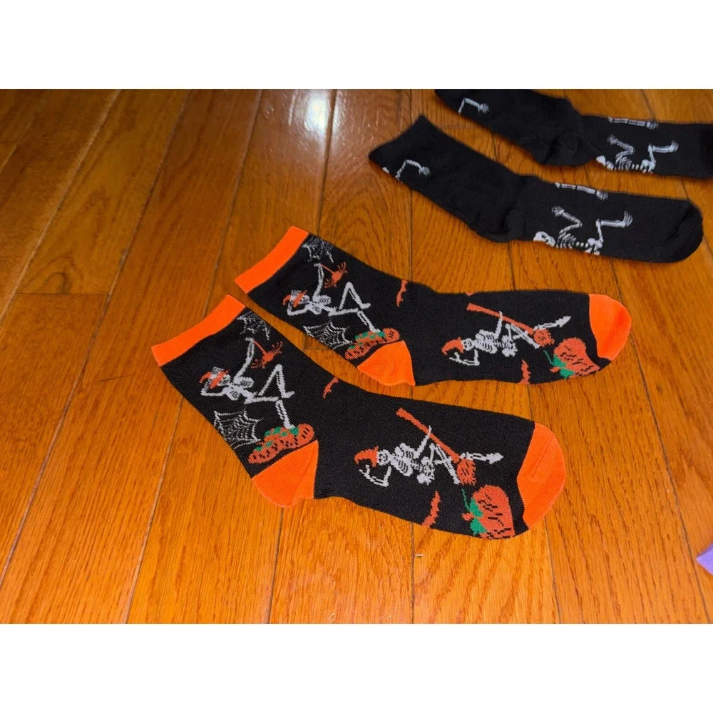 Halloween Crew Socks Bundle 4 Pairs Skeleton Pumpkin Black Orange Purple Womens